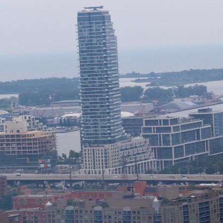 Apartment/2Bedrooms/2 Full Bathrooms/Free Parking Toronto Exterior photo