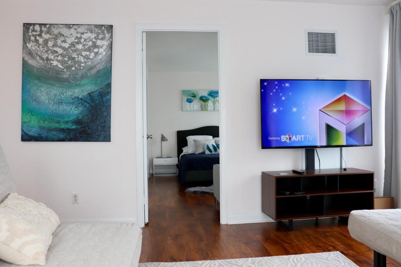 Apartment/2Bedrooms/2 Full Bathrooms/Free Parking Toronto Exterior photo