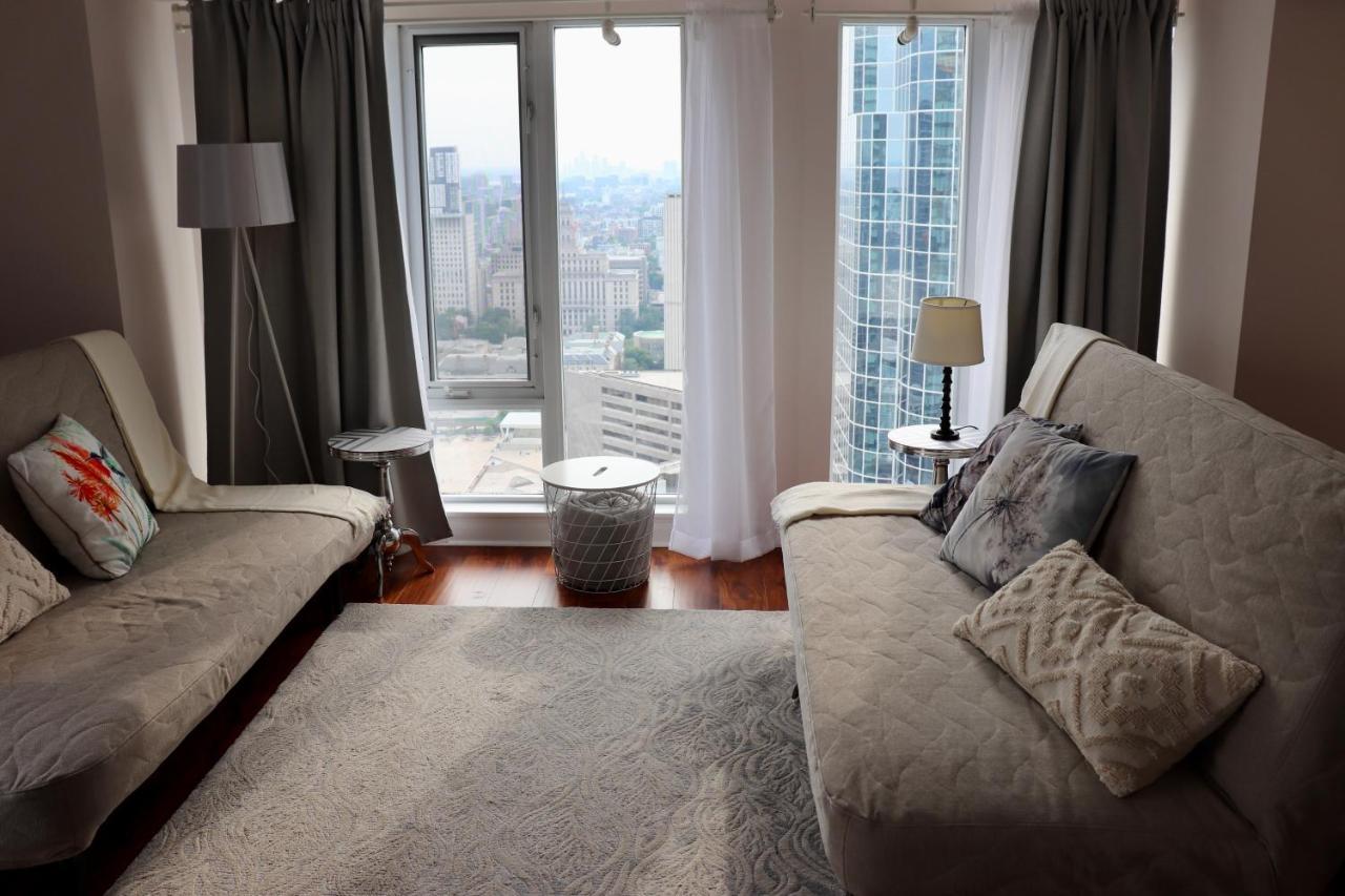 Apartment/2Bedrooms/2 Full Bathrooms/Free Parking Toronto Exterior photo