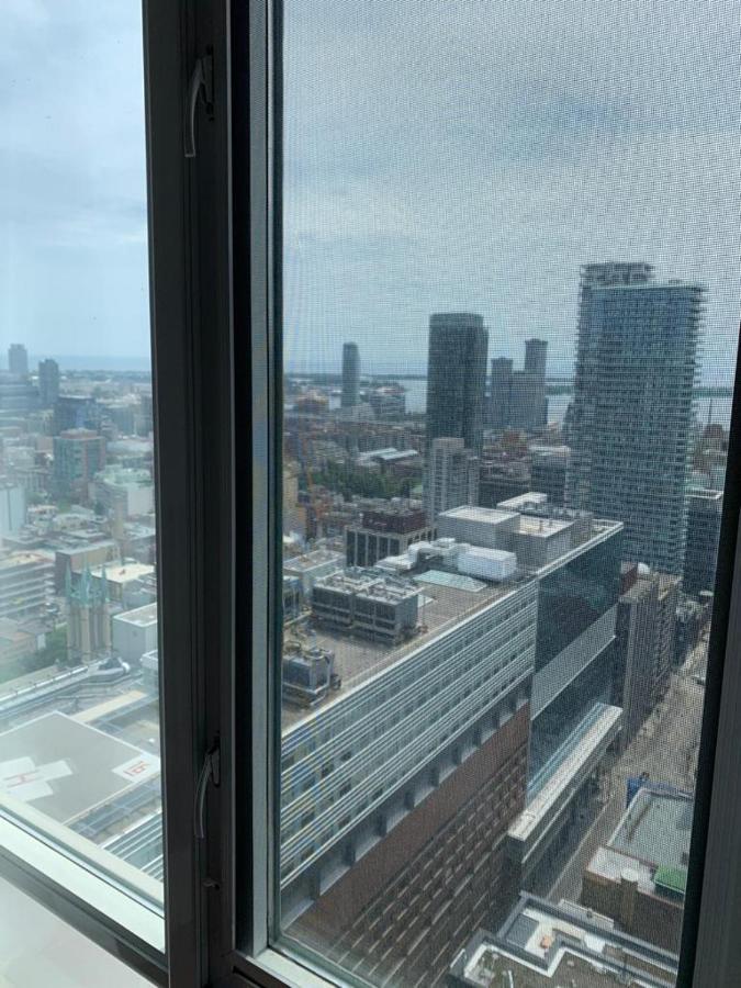 Apartment/2Bedrooms/2 Full Bathrooms/Free Parking Toronto Exterior photo