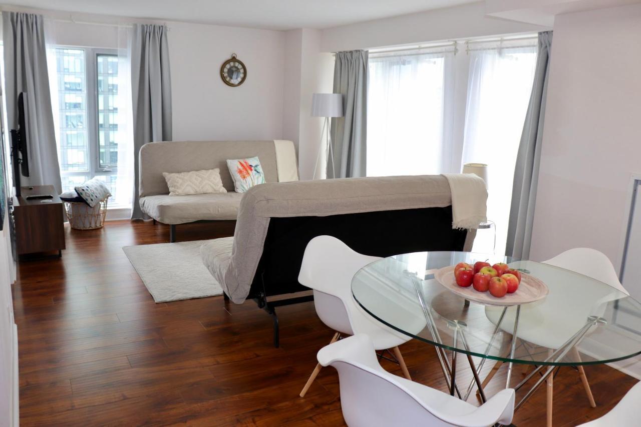 Apartment/2Bedrooms/2 Full Bathrooms/Free Parking Toronto Exterior photo