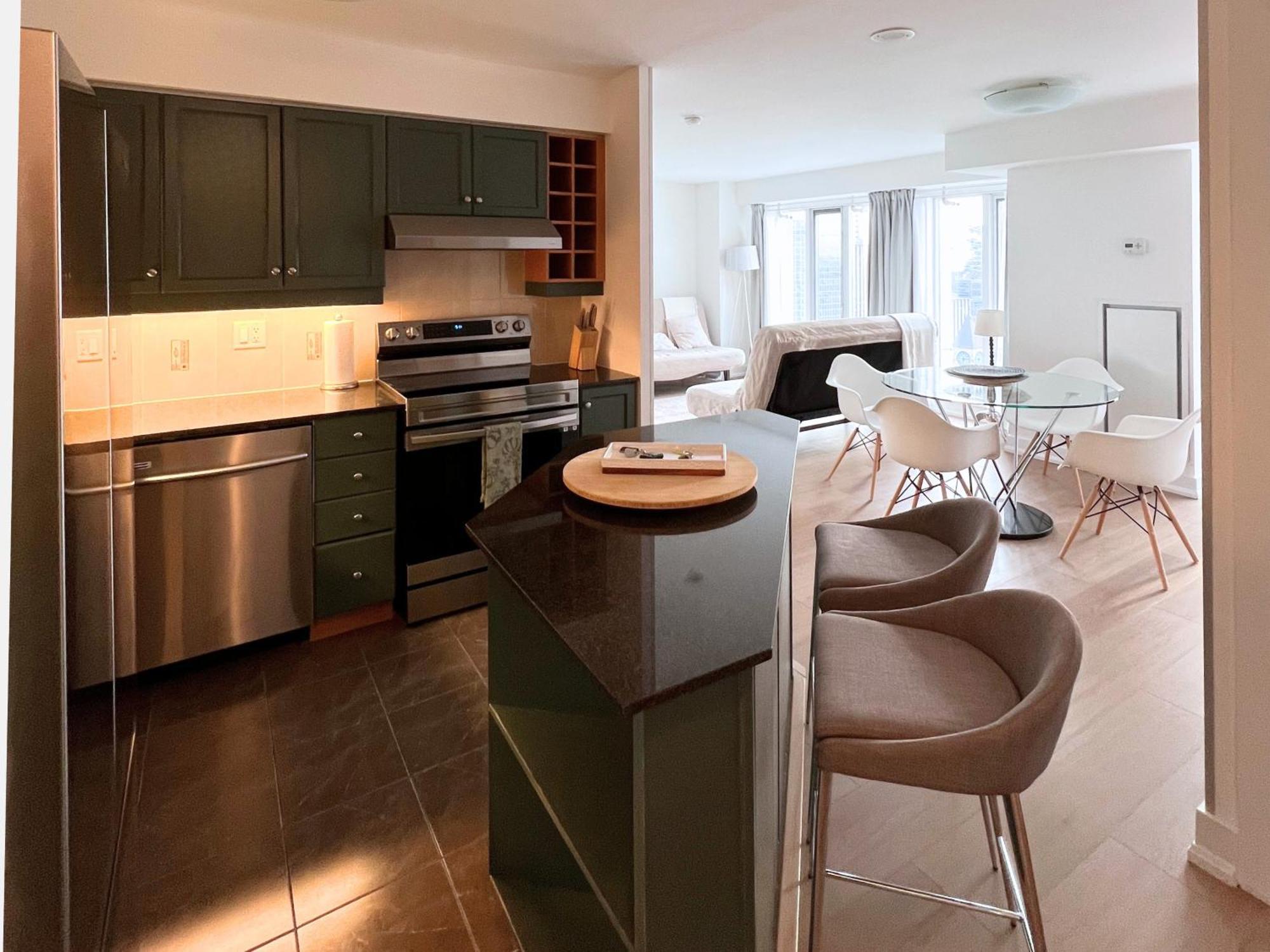 Apartment/2Bedrooms/2 Full Bathrooms/Free Parking Toronto Exterior photo